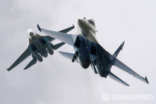 ОАК хочет подписать контракты на поставки самолетов в рамках МАКС-2015