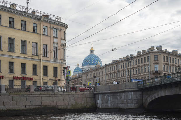 Смольный запретил РПЦ возводить шесть храмов в Петербурге