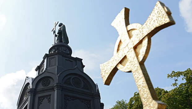 Памятник святому равноапостольному князю Владимиру на Владимирской горке в Киеве. Архивное фото
