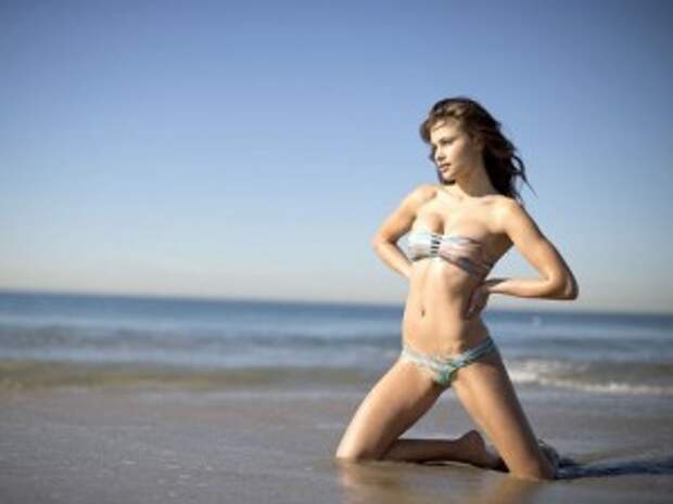 Gentlemen, Meet Miss Yara Khmidan