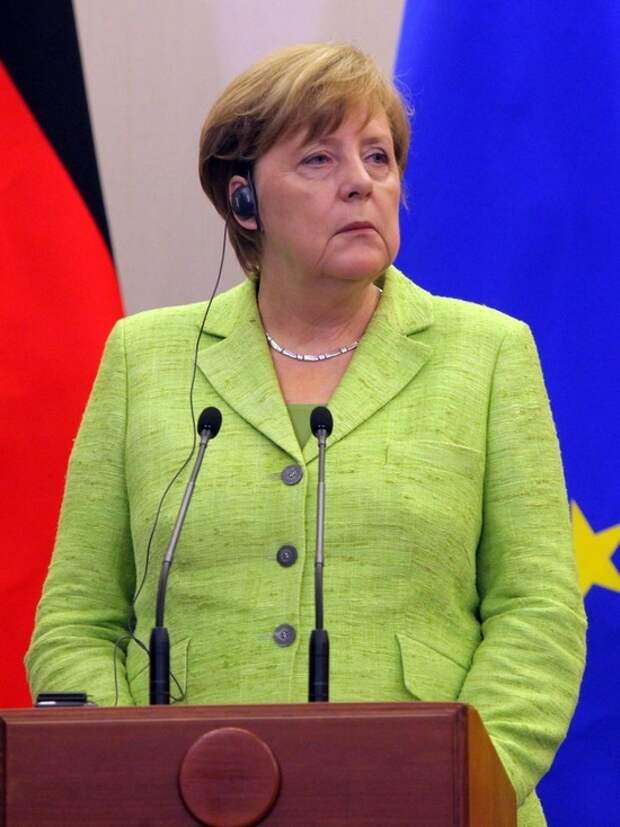 В Госдуме объяснили слова Меркель о развалившей ДРСМД России