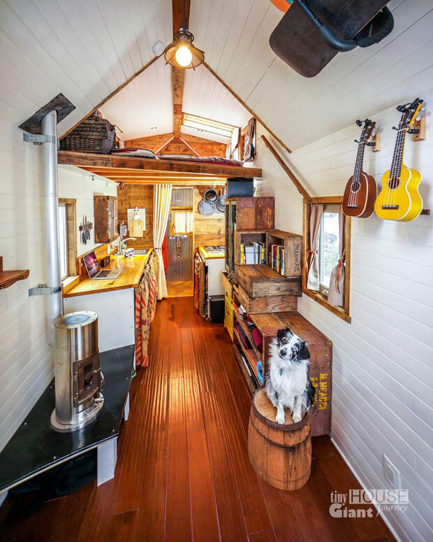 small-houses-saving-space-5-2