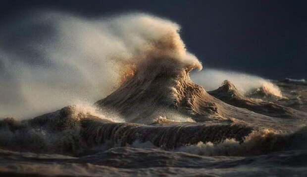 Морские горы в фотографиях Dave Sandford Морские горы в фотографиях Dave Sandford