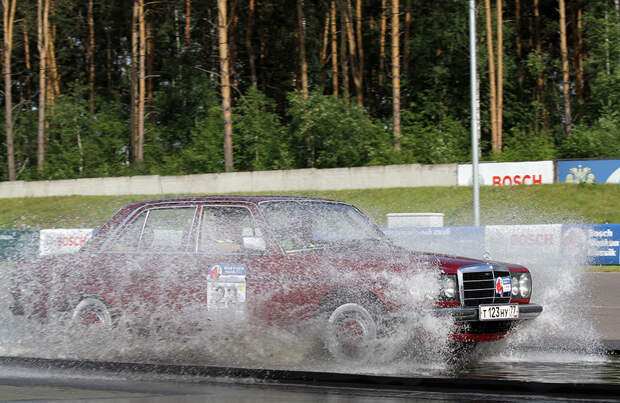 Олдтаймер ралли на автодроме ФСО олдтаймер, ралли, ретро автомобили