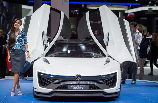 Volkswagen Golf GTE Sport Concept Car