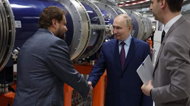 Путин назвал коллайдер NICA предметом гордости для России