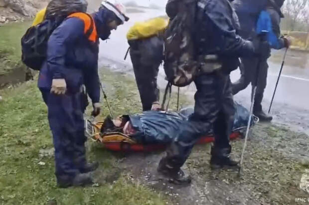 В Ингушетии спасли альпиниста, повредившего ногу при восхождении на гору