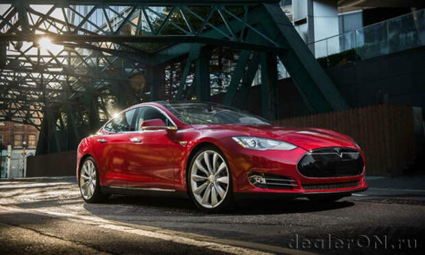 Электрический седан Тесла Модель S (Tesla Model S 2014)