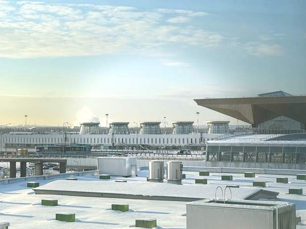 Комитет по транспорту Петербурга рассказал о влиянии снегопада на работу Пулково