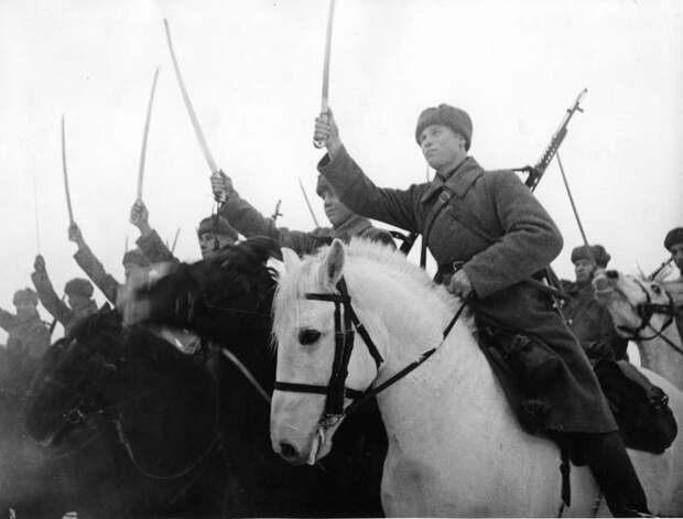 5 декабря - День начала контрнаступления советских войск под Москвой