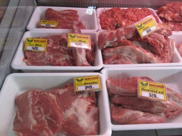 Последствия продуктовой блокады Крыма в Симферополе (17 фото + видео)