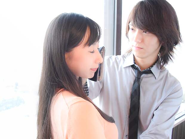 No woman no cry: японки теперь могут нанять человека, который будет вытирать им слезы на работе