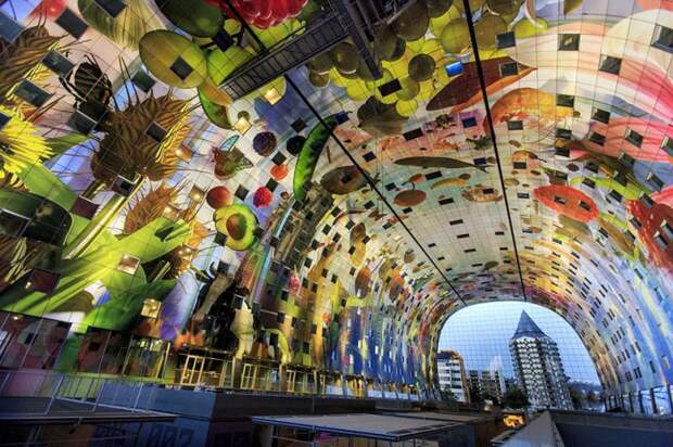 фреска на потолке крытого рынка Markthal Rotterdam в Роттердаме Нидерланды (2)