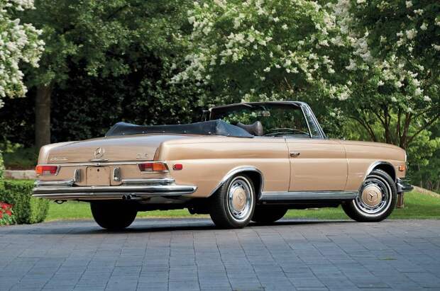 mercedes-benz-280se-3-5-cabriolet-1971goda (8)