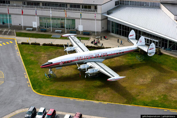Музей авиации (Museum of Flight)