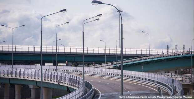 Собянин сообщил об открытии обновленной развязки на пересечении МКАД с Осташковским шоссе