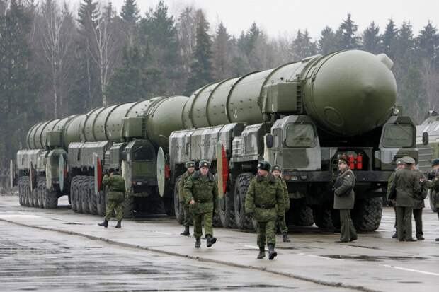 Госпрограмма вооружения до 2020 г. предполагает поставку в войска до 200 ракетных комплексов "Тополь-М" и "Ярс"