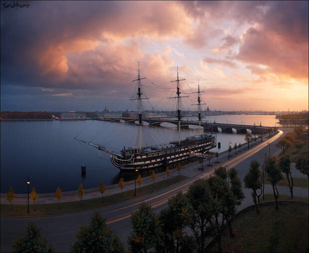 10 Fascinating Views of Saint Petersburg