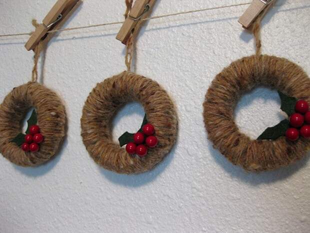 mini wreath ornaments