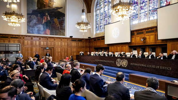 Захарова: Запад использует суд ООН в юридической войне против России