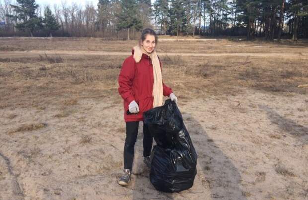 В Твери волонтёры инициативной группы "Чистоград" собрали 40 мешков мусора