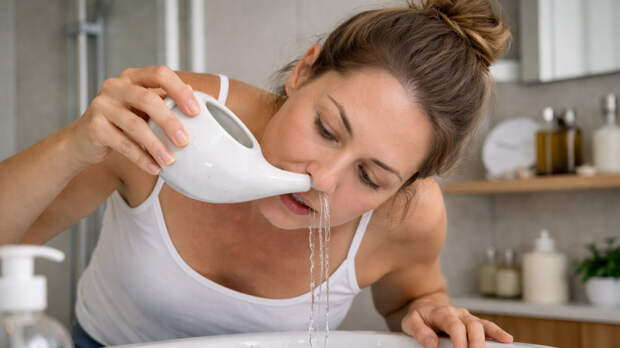 Как правильно промывать нос: полная инструкция