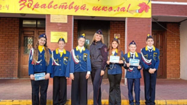 Сотрудники Госавтоинспекции совместно с ЮИДовцами Ивановской области напомнили горожанам о правилах дорожного движения