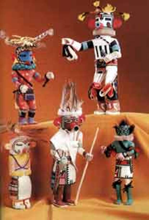 индейцы хопи старательно изготавливают фигурки качина