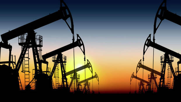 Добыча нефти. Архивное фото Добыча нефти. Архивное фото