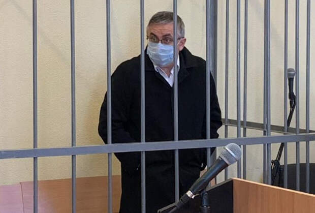 Известный врач из Петербурга 11 лет скрывал жестокое убийство жены