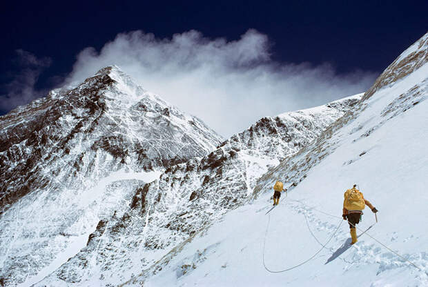 Climbing Mount Everest, Nepal