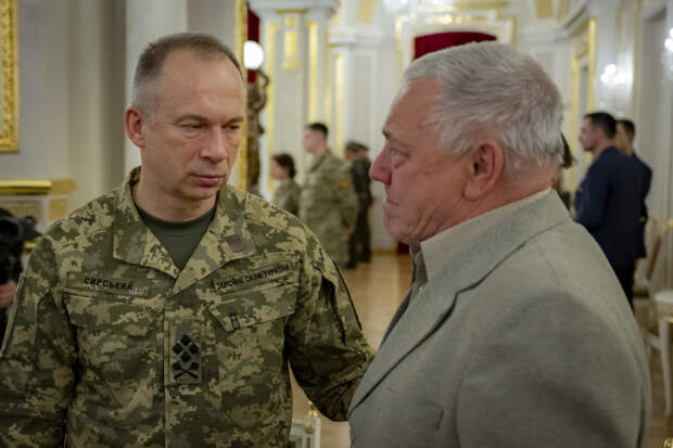 Выдохся: украинский генерал заявил о проблемах у главкома ВСУ Сырского