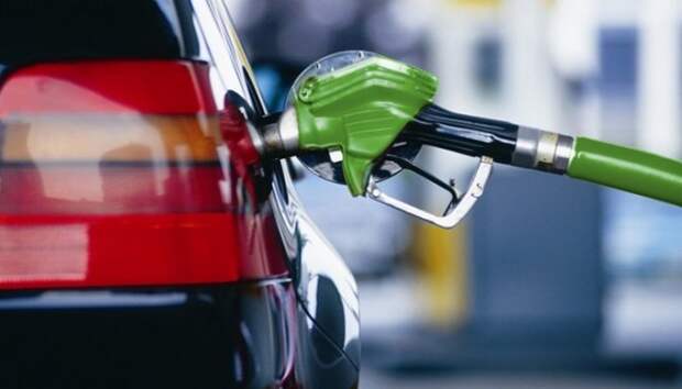Цена на бензин в США вновь побила исторический рекорд