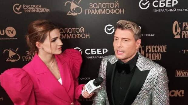 Анна Семенович и Николай Басков пожелали россиянам любви и счастья в Новом году 