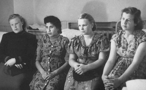 Как советские женщины жили в общежитиях СССР, женщины, общежитие, советский союз, фото