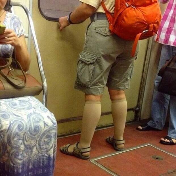 Модные люди в метро метро, мода