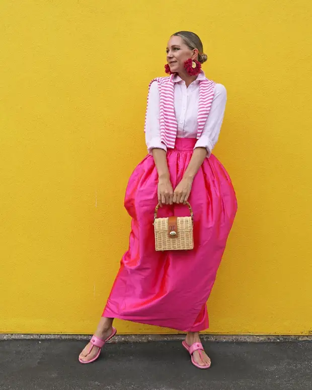 Как стильно носить юбку в пол летом: 13 идей, которые добавят имиджу нотку изысканности