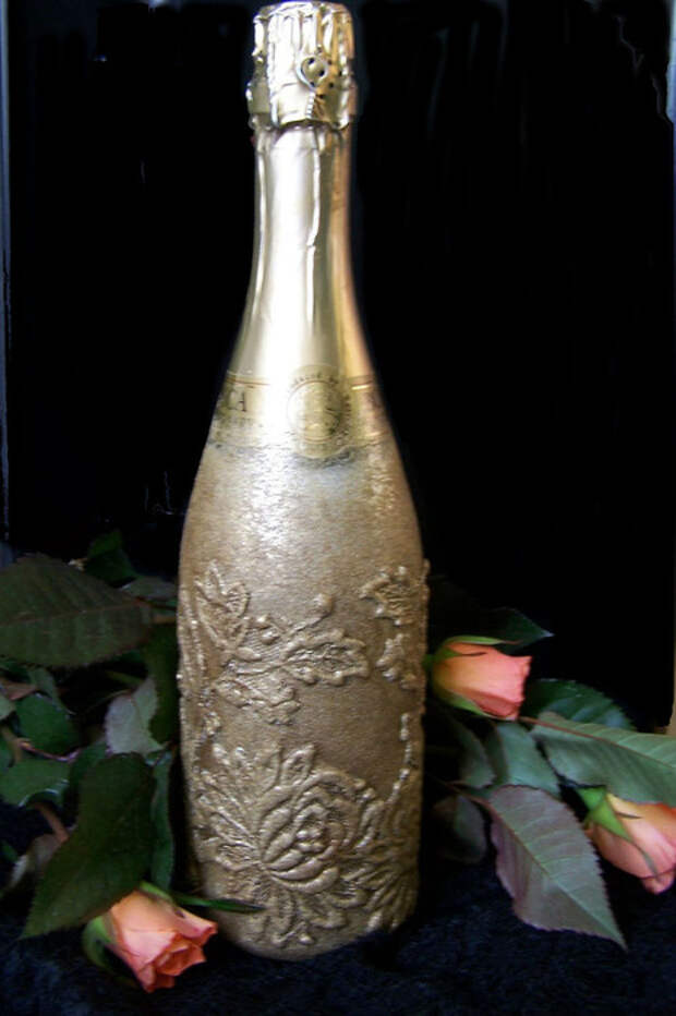 Венецианское шампанское. Декор бутылок кружевом. Венецианские бутылки.