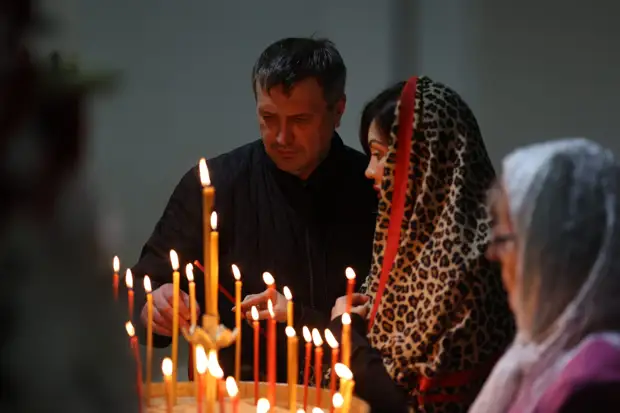 В храмах Дзержинска прошли Пасхальные богослужения