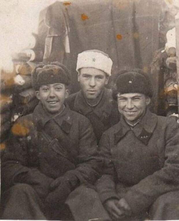 Юрий Никулин. Актёр и фронтовик Фронтовик, Юрий Никулин, актёр