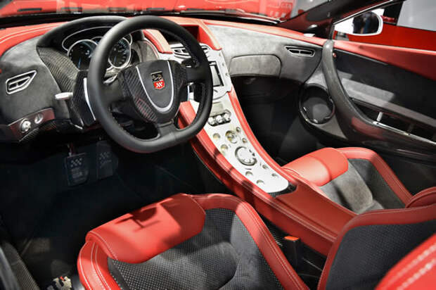 Испанский суперкар с графеновым кузовом GTA Spano