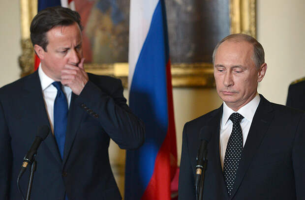 Президент России Владимир Путин (справа) и премьер-министр Великобритании Дэвид Кэмерон Президент России Владимир Путин (справа) и премьер-министр Великобритании Дэвид Кэмерон. Фото: Sergei Karpukhin/ АР