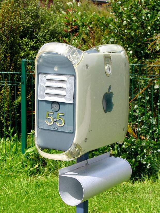 An-old-Mac-computer-is-now-a-mailbox
