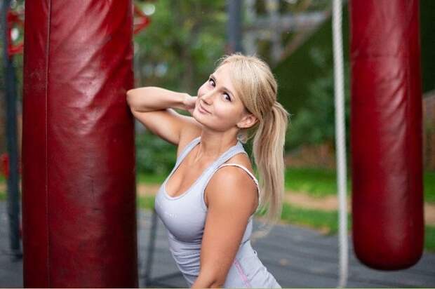 Александра Степанова из Фурманова первой покинула проект "Большие девочки" на "П