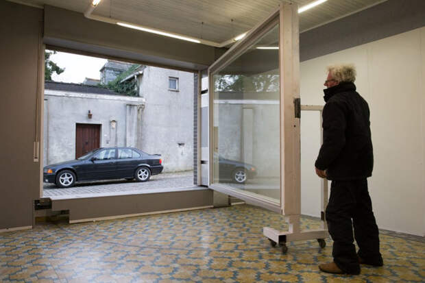 secret-garage-door-city-council-permit-eric-vekeman-12