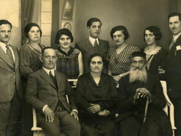azo