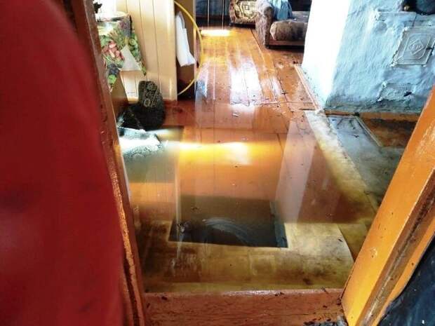 В посёлке Кокуй из-за таяния льда на двух реках подтопило десять домов