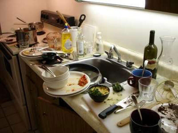 Типичная ситуация на кухне за 5 минут до прихода гостей