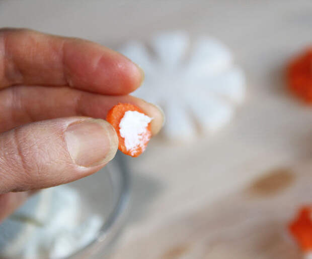 edfl1-cheese-underside.jpg