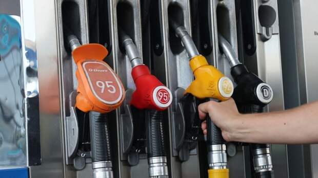 Новосибирская область возглавила рейтинг роста цен на бензин в Сибири